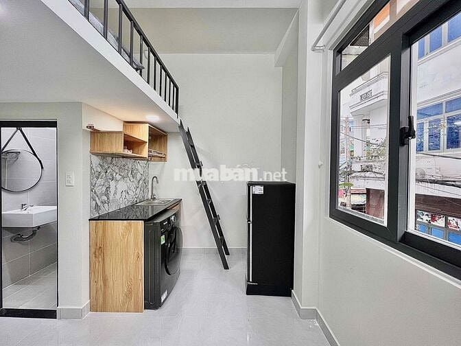 Khai Trương Duplex Ban Công Cửa Sổ Máy Giặt Riêng Gần Ngã Tư Hàng Xanh