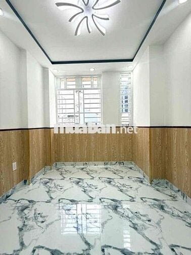 Mình chính chủ,bán nhà đẹp xây 3 tầng kiên cố.Hẻm 5m,kdc hiện hữu Q.7