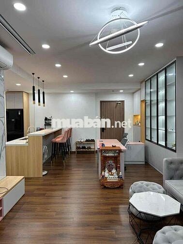 THUÊ NGAY CĂN 3PN FULL NT CAO CẤP - FREE PHÍ QUẢN LÝ CHỈ 15TR/THÁNG