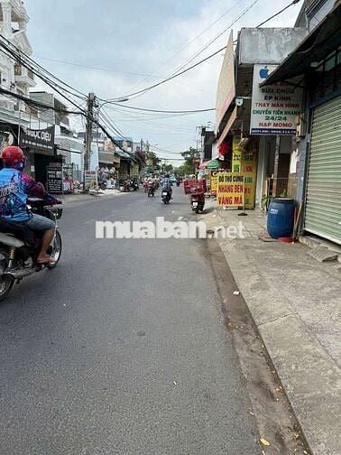 ĐẤT NGAY CHỢ GẤU,DT:100m2,SHR, GIÁ CHỈ 3.3 TỶ