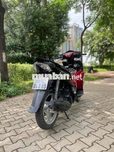 Cầm đồ thanh lý Honda Air Blade 2015 BS:59D2-04085