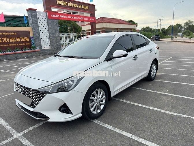 Hyundai Accent 2022 1.4 AT - 49000 km