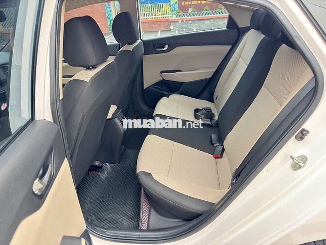 Hyundai Accent 2022 1.4 AT - 49000 km