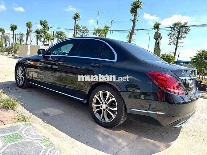 Mercedes Benz C Class 2015 C200 - 90000 km