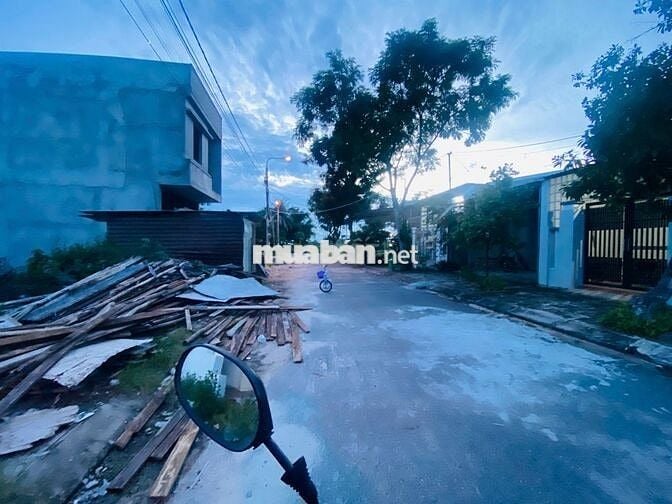 Bán gấp lô MT đường Khái Đông 4- 90m2- Gần FPT- giá đầu tư !