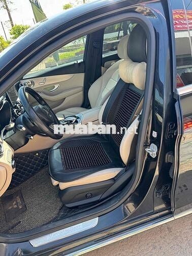 Mercedes Benz C Class 2015 C200 - 90000 km