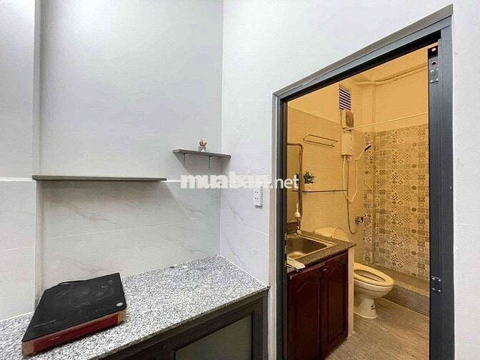 Duplex Full Nội Thất - Ngay Đường Tân Quý - Gần VHU & Công Thương