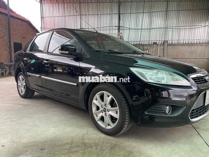 Ford Focus 2011 2.0 AT - 118000 km
