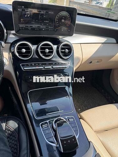 Mercedes Benz C Class 2015 C200 - 90000 km