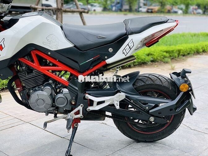 BENELLI TNT 125 NGUYÊN ZIN ĐỜI CAO BIỂN HN XE NHẬP