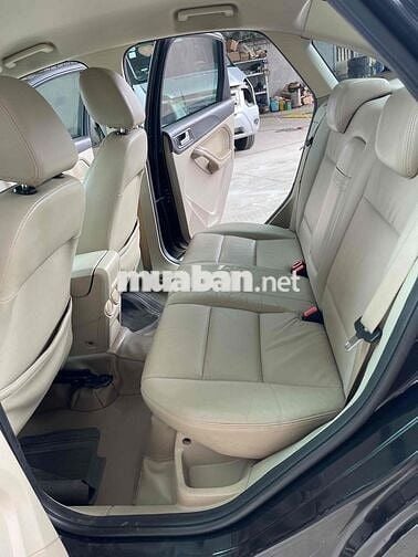 Ford Focus 2011 2.0 AT - 118000 km