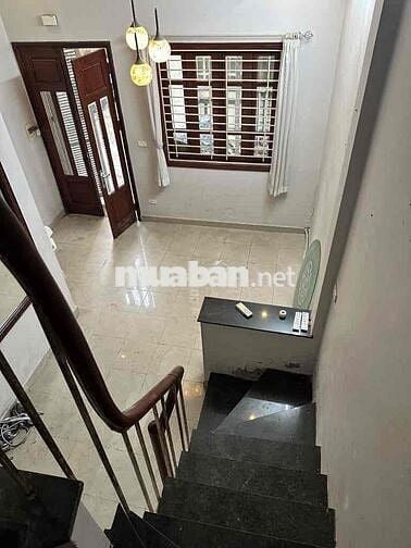 Nhà Ngô Quyền - 23 m sổ -28 m sử dụng -3 tầng - sổ riêng