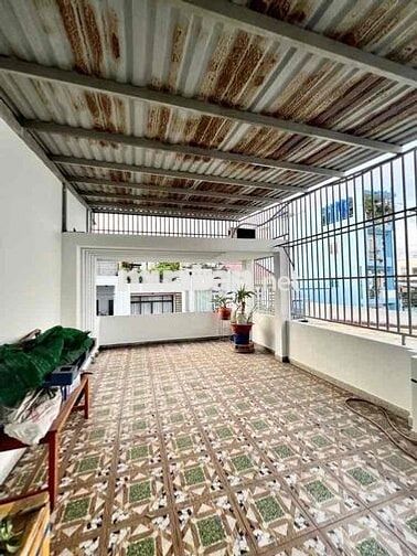 Nhà Đẹp 4 Tầng — Gần Gò Xoài Mã Lò Lê Văn Quới ( 4m x 17m)