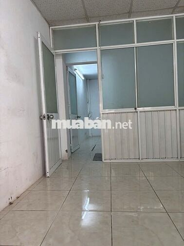 NHÀ 2 TẦNG, 2PN, NGAY CHỢ XÓM MỚI, ĐƯỜNG SỐ 1, P15, CHỈ 2.380 TỶ TL.