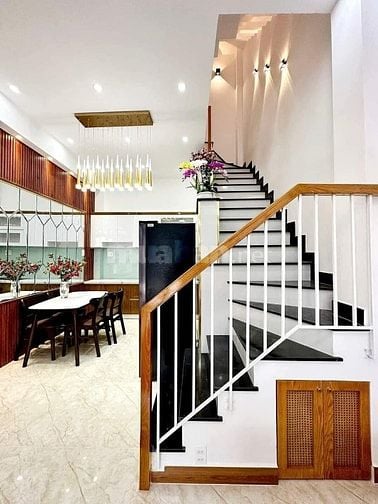 Nhà hẻm ô tô Lê Quang Định - Quận Bình Thạnh / Giá Mềm Chỉ 2 Tỷ 580