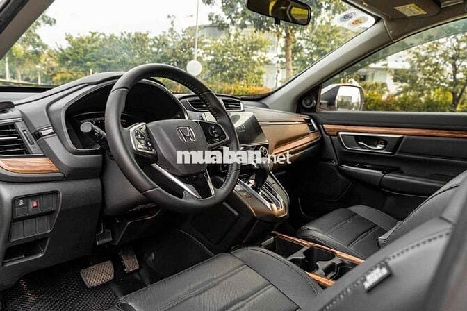 Honda CRV - G xe 7 chỗ màu trắng nhập Thái