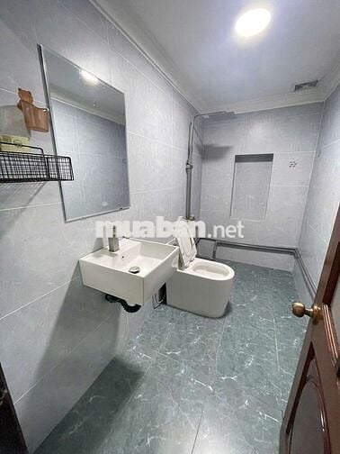 CHO THUÊ 1 SÀN TRỆT - 2 PHÒNG NGỦ - 1 PHÒNG KHÁCH - 1 TOLET