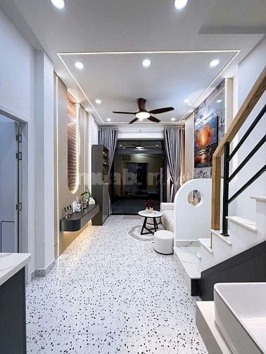 Bán gấp 2 tỷ 890 nhà 29m² đường Trương Quốc Dung, P10,Phú Nhuận.Hẻm 5m
