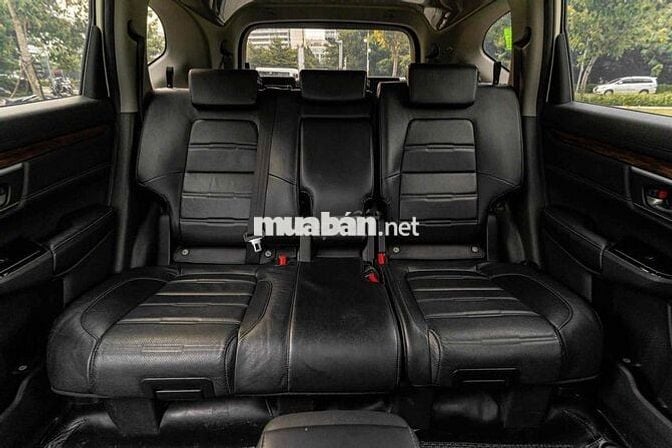 Honda CRV - G xe 7 chỗ màu trắng nhập Thái
