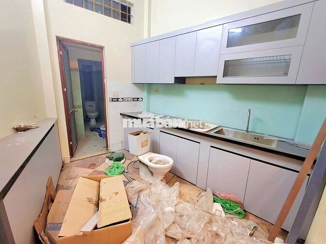 4.5 TỶ-31M2-4 TẦNG-3 NGỦ-TAM TRINH-MINH KHAI
