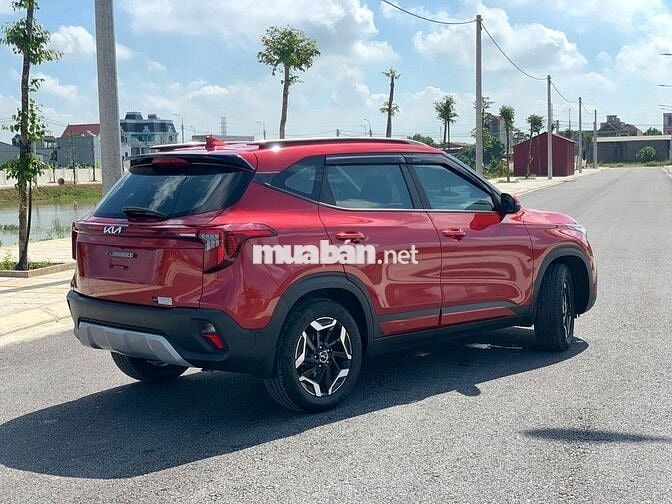 Kia Seltos 2024 1.5 AT - 17000 km xe đẹp ít đi