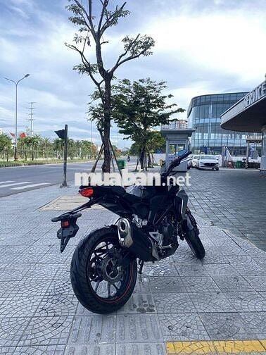 BÁN HONDA CB300R