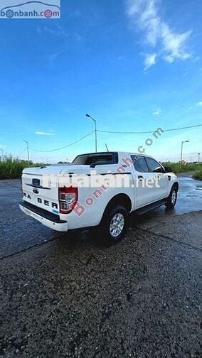 Ford ranger xls 2.2 AT sản xuất 2019