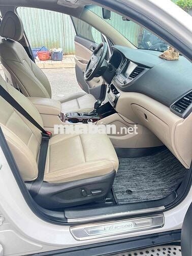 Hyundai Tucson 2018 2.0 AT CRDi- 9km dầu đặt biệt