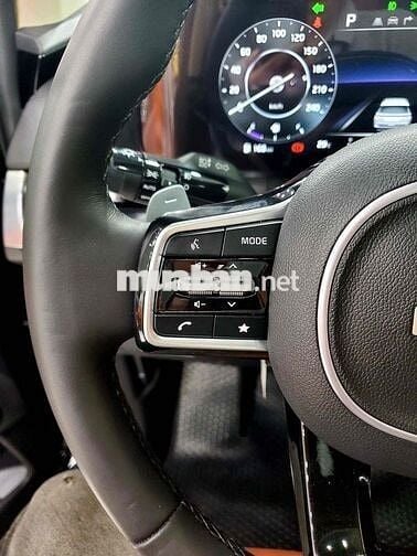Kia Carnival 2023 Signature 3.5G - 20000 km