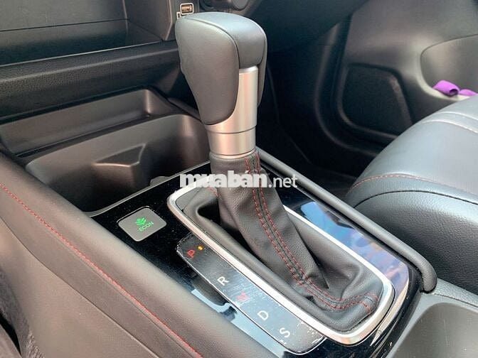 Honda City 2025 RS 1.5AT- 8000 km lăn bánh 3 tháng