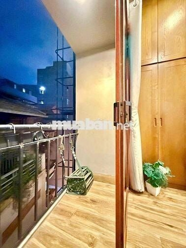 1 PHÒNG CUỐI FULL ĐỒ BAN CÔNG KHU ĐÌNH THÔN PHẠM HÙNG VIEW LANDMARK 72