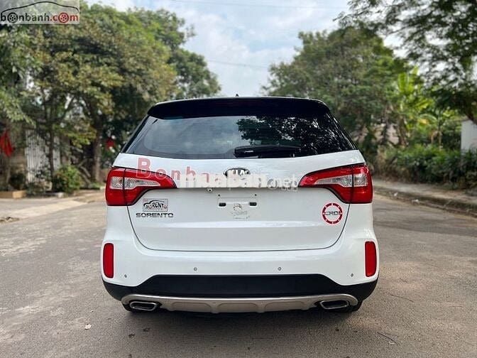 KIA Sorento DATH 2018 full lướt màu trắng