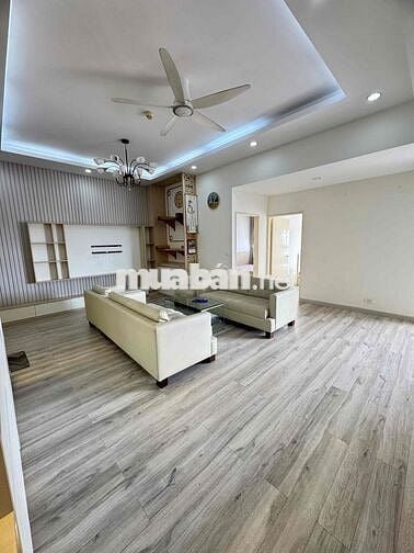 Căn Hộ 117m2, 4PN, 2WC The Emporium 184 Lê Đại Hành Quận 11
