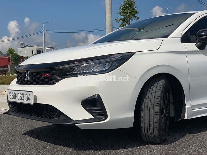 Honda City 2025 RS 1.5AT- 8000 km lăn bánh 3 tháng