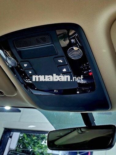 Kia Carnival 2022 2.2D Luxury 8 chỗ - 65000 km