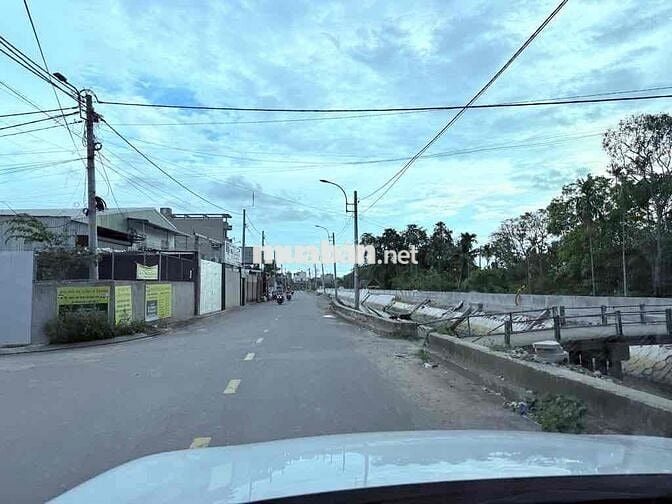 Đất mặt tiền An Phú Đông 10 nối dài, 4.3x22, TC:64, sát sông SG. 4.7ty
