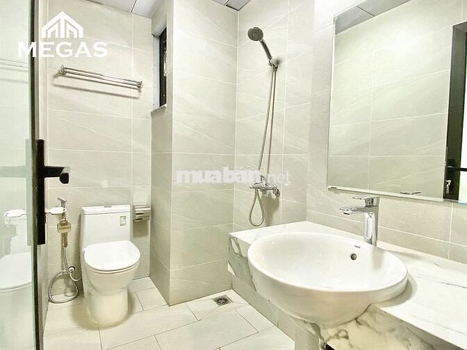 CHO THUÊ 1N1K CỬA SỔ FULL NỘI THẤT MỚI TINH NGAY LẠC LONG QUÂN, TÂY HỒ