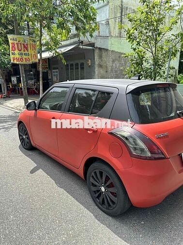 Suzuki Swift  1.4 AT