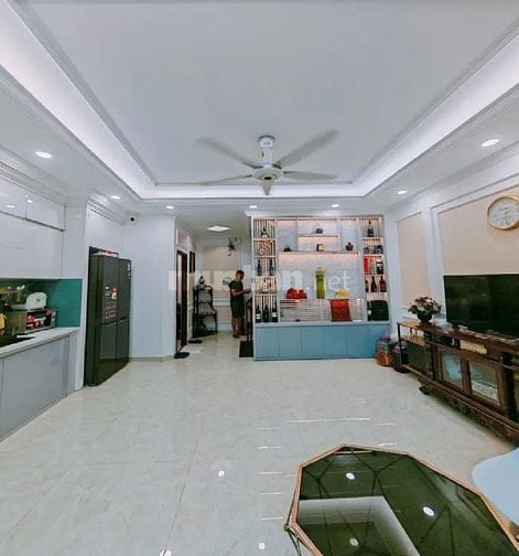 Bán gấp nhà Cầu giấy, Doãn kế thiện, gara ô tô mặt tiền 5m giá 11.8tỷ
