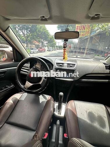 Suzuki Swift  1.4 AT