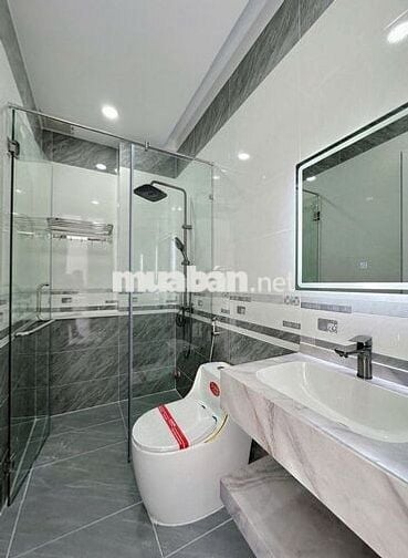 Nhà Mặt Tiền Đường Kinh Doanh ( 4M x 25M ) Sân Xe Hơi Dài 8,1M.