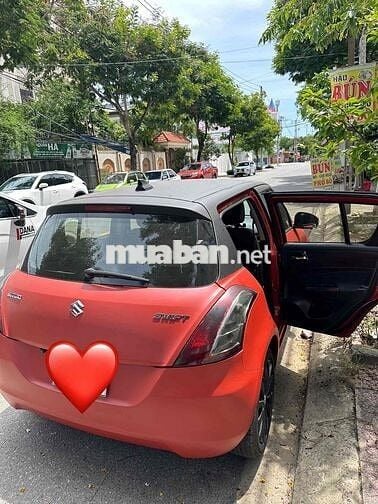 Suzuki Swift  1.4 AT