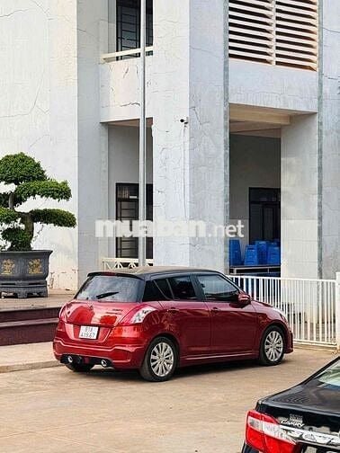 Suzuki Swift 2016 1.4 AT - 111 km