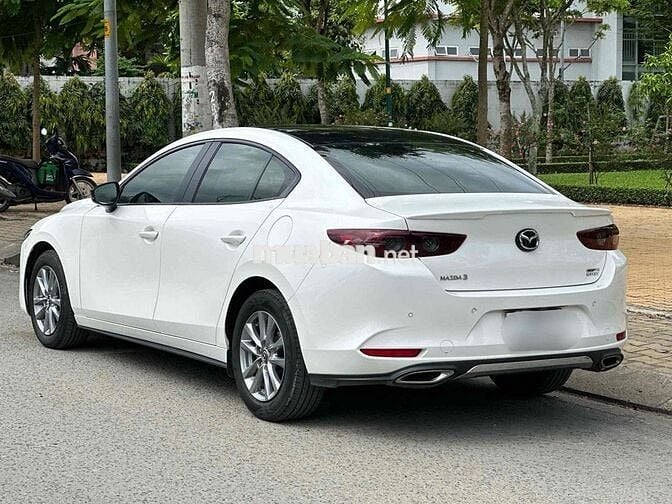 Mazda 3 2024 1.5L Luxury - 40000 km