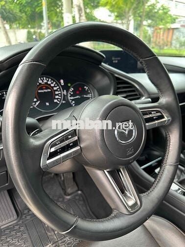 Mazda 3 2024 1.5L Luxury - 40000 km
