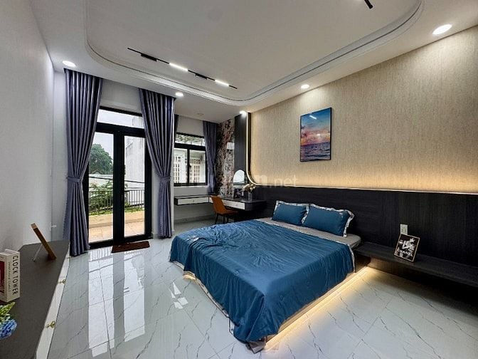 Nhà 3 tầng giáp Gò Vấp - HXH thông 6m - SHR đã hoàn công - nhà mới đẹp