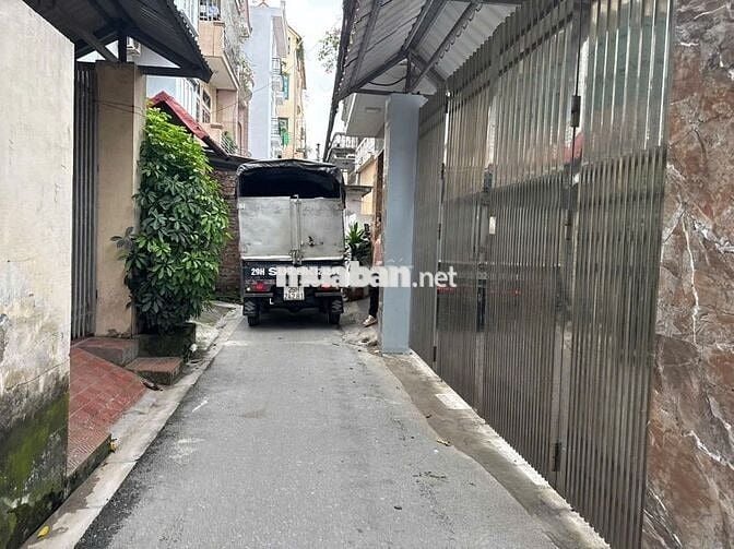 Nhà 6 Tầng Ngay Mặt Phố Vũ Xuân Thiều Vào 50m, Full Đồ - 7.x tỷ