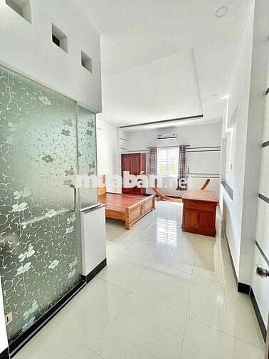 CHO THUÊ NHÀ HƯNG PHÚ CÓ NỘI THẤT