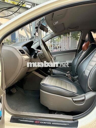 Kia Morning 2013 Van 1.0 AT