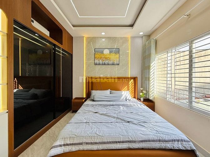 Em vừa nhận 1 căn cần bán gấp đường Nguyễn Chí Thanh - Q5 - 5 tỷ 250
